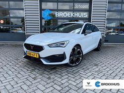 Wit Gebruikt 2024 Cupra Leon VZ Stationwagen | € 31.945 (Eerlijke prijs)