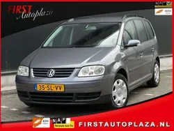 Grijs, metallic lak Gebruikt 2006 VW Touran Trendline MPV | € 1.999 (Goede deal)