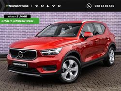 Rood Gebruikt 2020 Volvo XC40 Momentum SUV | € 27.194 (Eerlijke prijs)