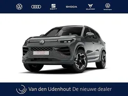 Grijs, metallic lak Nieuw 2025 VW Tayron R-line Edition SUV | € 61.324 (Goede deal)