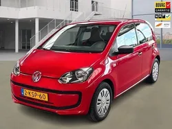 Rood, metallic lak Gebruikt 2013 VW up! take up! Hatchback | € 7.950 (Eerlijke prijs)
