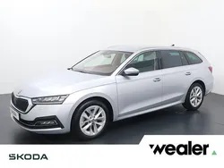 Grijs, metallic lak Gebruikt 2023 Skoda Octavia Business Line Stationwagen | € 26.440 (Eerlijke prijs)