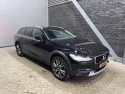 Zwart Gebruikt 2017 Volvo V90 CC Stationwagen | € 23.900 (Eerlijke prijs)