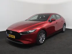 Soul red crystal (rood metallic) Gebruikt 2020 Mazda 3 Hatchback | € 21.750 (Goede deal)
