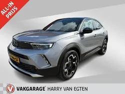 Grijs Gebruikt 2022 Opel Mokka Ultimate SUV | € 23.450 (Eerlijke prijs)
