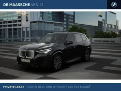 Saphirschwarz Nieuw 2025 BMW iX1 M Sport SUV | € 54.120 (Super prijs)