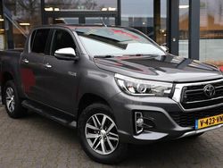 Grijs (metallic) Gebruikt 2019 Toyota HiLux Limited Pickup | € 34.995 (Goede deal)
