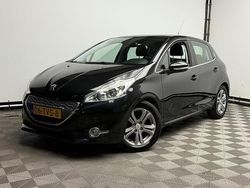 Zwart Gebruikt 2012 Peugeot 208 Allure Hatchback | € 6.975 (Goede deal)