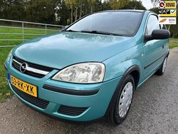 Groen Gebruikt 2005 Opel Corsa Hatchback | € 2.450 (Eerlijke prijs)