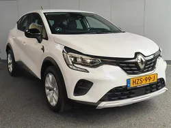 Wit Gebruikt 2024 Renault Captur Evolution SUV | € 22.950 (Eerlijke prijs)
