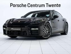Zwart Nieuw 2025 Porsche Panamera 4 Sedan | € 189.900 (Duur)