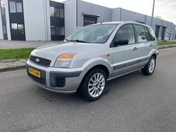 Grijs Gebruikt 2006 Ford Fusion MPV | € 1.750 (Eerlijke prijs)