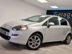 Grijs Gebruikt 2017 Fiat Punto Sport Hatchback | € 8.990 (Eerlijke prijs)