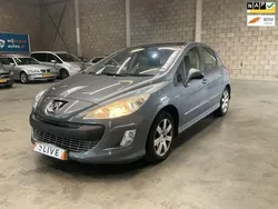 Grijs Gebruikt 2010 Peugeot 308 Signature Sky Hatchback | € 2.999 (Eerlijke prijs)