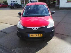 Rood Gebruikt 2010 Hyundai i10 Pure Hatchback | € 1.950 (Eerlijke prijs)