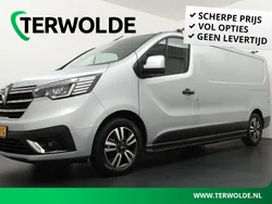 Gris highland kqa Gebruikt 2022 Renault Trafic Van | € 22.900 (Duur)