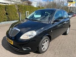 Zwart Gebruikt 2008 Lancia Ypsilon S Hatchback | € 2.150 (Eerlijke prijs)