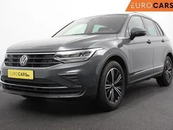 Grijs Gebruikt 2022 VW Tiguan Active SUV | € 31.390 (Goede deal)