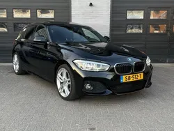 Zwart Gebruikt 2017 BMW 118 Executive Hatchback | € 15.950 (Eerlijke prijs)