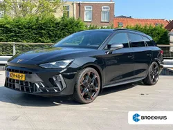 Zwart Gebruikt 2024 Cupra Leon VZ Stationwagen | € 43.895