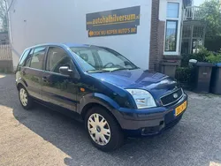 Blauw Gebruikt 2003 Ford Fusion MPV | € 999 (Eerlijke prijs)