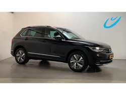 Zwart Gebruikt 2022 VW Tiguan Business+ SUV | € 30.450 (Super prijs)