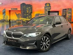 Grijs Gebruikt 2019 BMW 330 Executive Sedan | € 23.495 (Eerlijke prijs)