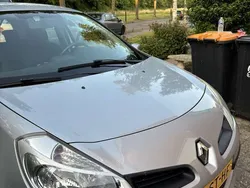 Grijs Gebruikt 2006 Renault Clio II Luxe Hatchback | € 3.450 (Eerlijke prijs)