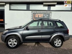 Grijs Gebruikt 2005 Toyota RAV4 Luna SUV | € 7.450 (Eerlijke prijs)
