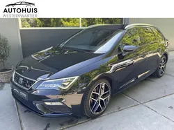 Zwart, metallic lak Gebruikt 2018 Seat Leon ST Business Stationwagen | € 13.939 (Eerlijke prijs)