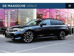 Zwart Nieuw 2025 BMW 330 Comfort Edition Stationwagen | € 74.995