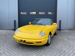 Geel Gebruikt 1992 Alfa Romeo Spider Cabriolet | € 22.500