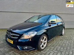 Zwart Gebruikt 2013 Mercedes B180 Ambition MPV | € 9.950 (Goede deal)