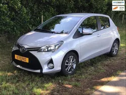 Grijs Gebruikt 2015 Toyota Yaris Hatchback | € 9.950