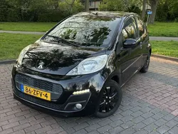 Zwart Gebruikt 2012 Peugeot 107 Active Hatchback | € 3.699 (Eerlijke prijs)