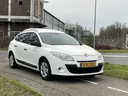 Wit Gebruikt 2011 Renault Mégane Dynamique Van | € 2.450