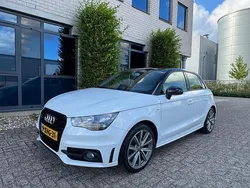 Wit Gebruikt 2014 Audi A1 Sportback Admired Hatchback | € 6.950 (Eerlijke prijs)
