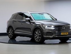 Grijs Gebruikt 2022 VW Touareg SUV | € 57.950 (Goede deal)