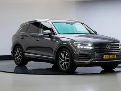 Grijs Gebruikt 2022 VW Touareg SUV | € 59.950 (Super prijs)