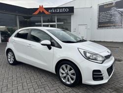 Wit Gebruikt 2016 Kia Rio Hatchback | € 11.550 (Iets duurder)