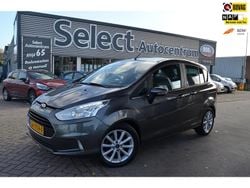 Grijs Gebruikt 2015 Ford B-MAX Titanium MPV | € 7.240 (Goede deal)