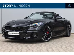 Saphirschwarz Gebruikt 2024 BMW Z4 Executive Cabriolet | € 57.950 (Eerlijke prijs)