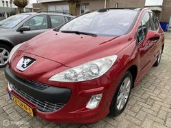 Rood Gebruikt 2008 Peugeot 308 Hatchback | € 1.999
