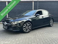 Zwart Gebruikt 2022 Mercedes A180 Business Hatchback | € 23.950 (Goede deal)