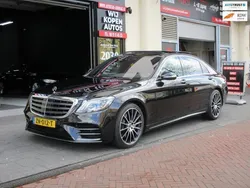 Zwart, metallic lak Gebruikt 2019 Mercedes S400 Premium Plus Sedan | € 57.950 (Eerlijke prijs)