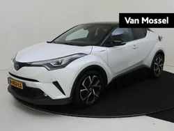 Wit Gebruikt 2022 Toyota C-HR Executive SUV | € 19.940 (Super prijs)