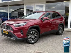 Rood Gebruikt 2023 Toyota RAV4 Hybrid Executive SUV | € 43.950 (Eerlijke prijs)