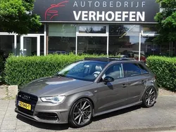 Grijs Gebruikt 2013 Audi A3 Sportback S-Line Hatchback | € 12.950 (Iets duurder)