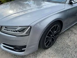 Zilver Gebruikt 2014 Audi S8 Sedan | € 28.760