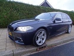 Zwart Gebruikt 2016 BMW 520 M Sport Stationwagen | € 16.950 (Iets duurder)